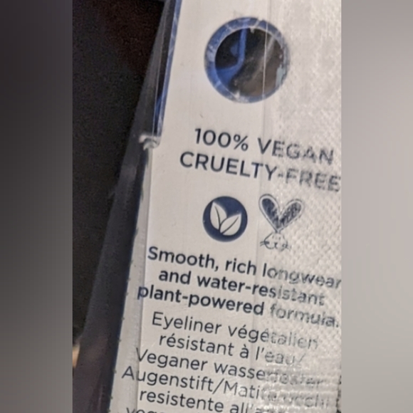 Last Chance! PACIFICA Waterproof Vegan Black Eyeliner Pencil Cruelty Free Makeup - Picture 2 of 4